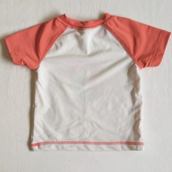 carter's rash guard & swim trunks matching set 9 months baby boy - Picture 5 of 9